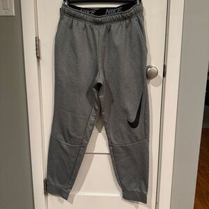 Men’s NIKE Dri-FIT Lined Jogger Athletic Sweat Pants! Elastic bottom